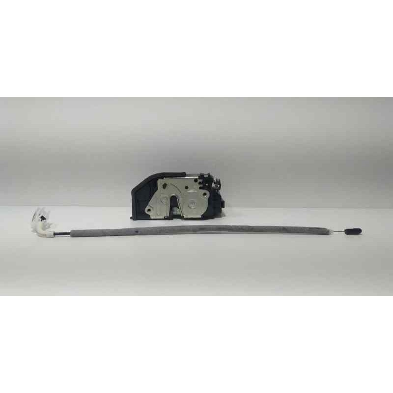 Recambio de cerradura puerta trasera derecha para bmw serie 5 berlina (e60) 520d referencia OEM IAM 7202148  