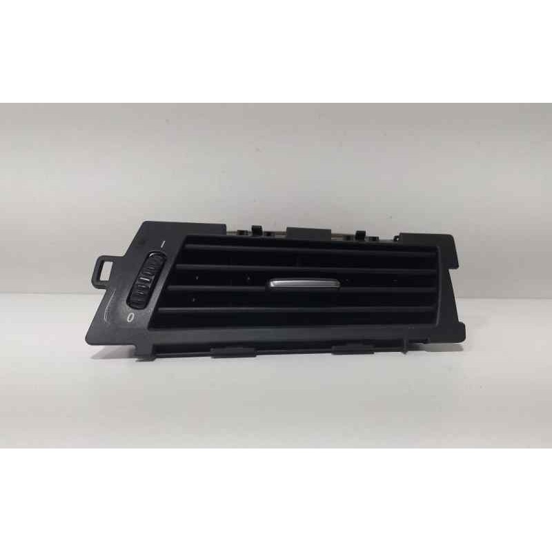 Recambio de rejilla aireadora para bmw serie 5 berlina (e60) 520d referencia OEM IAM 64226910732  