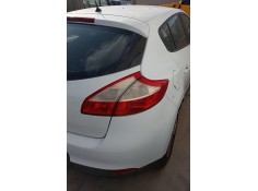 renault megane iii berlina 5 p del año 2009 2