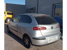 seat ibiza (6l1) del año 2002 2