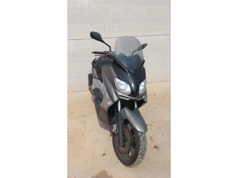 yamaha x-max 125 del año 2013