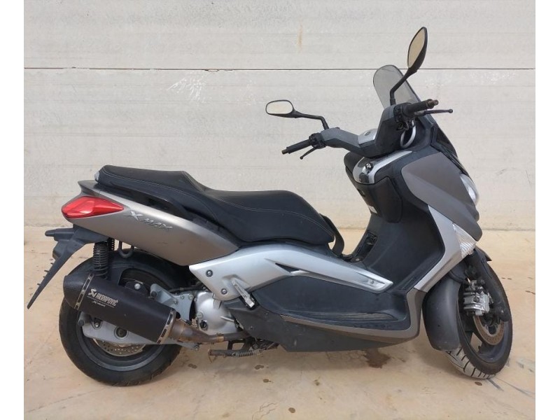 yamaha x-max 125 del año 2013