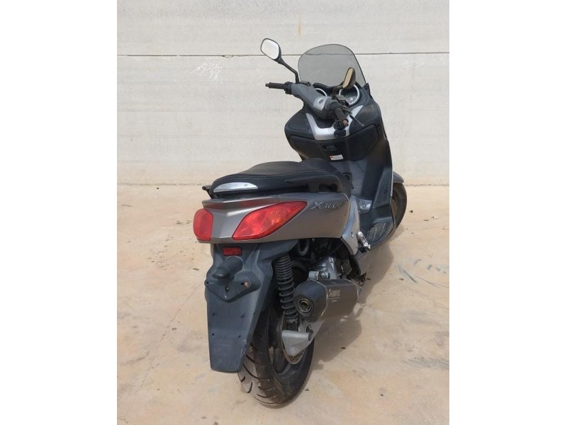 yamaha x-max 125 del año 2013