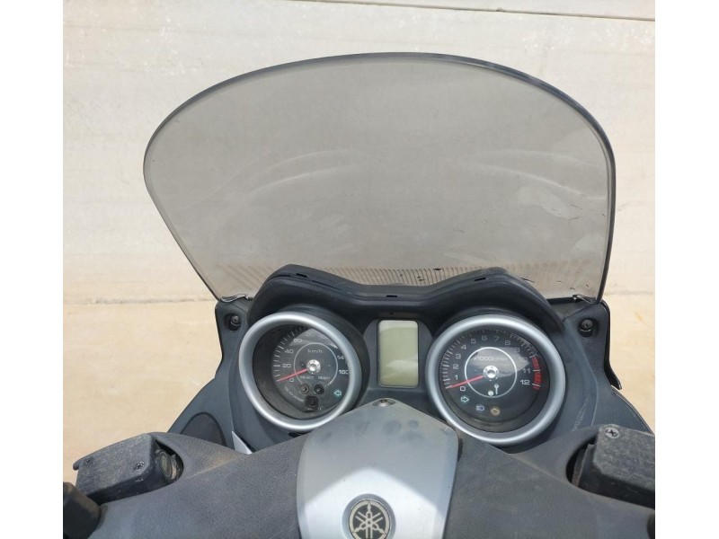 yamaha x-max 125 del año 2013