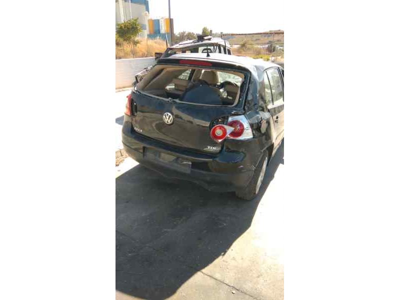 volkswagen golf v berlina (1k1) del año 2006