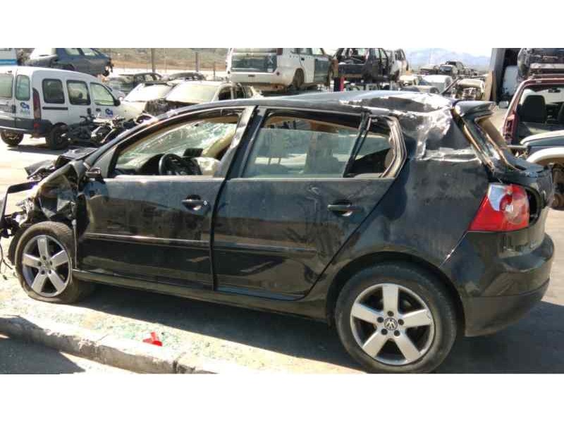 volkswagen golf v berlina (1k1) del año 2006