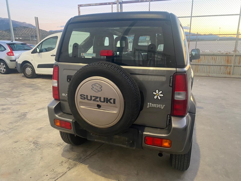 suzuki jimny sn (fj) del año 2002