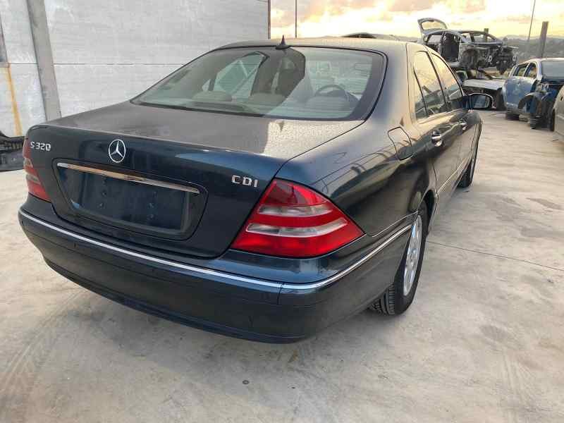 mercedes-benz clase s (w220) berlina del año 2002