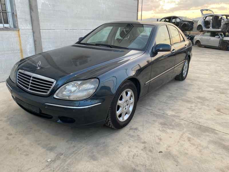 mercedes-benz clase s (w220) berlina del año 2002