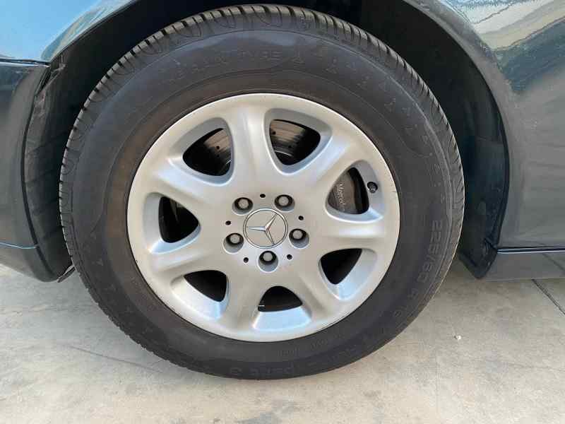 mercedes-benz clase s (w220) berlina del año 2002