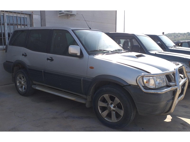 nissan terrano/terrano.ii (r20) del año 2004