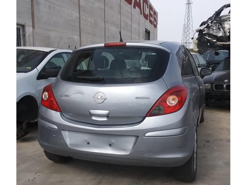 opel corsa d del año 2008