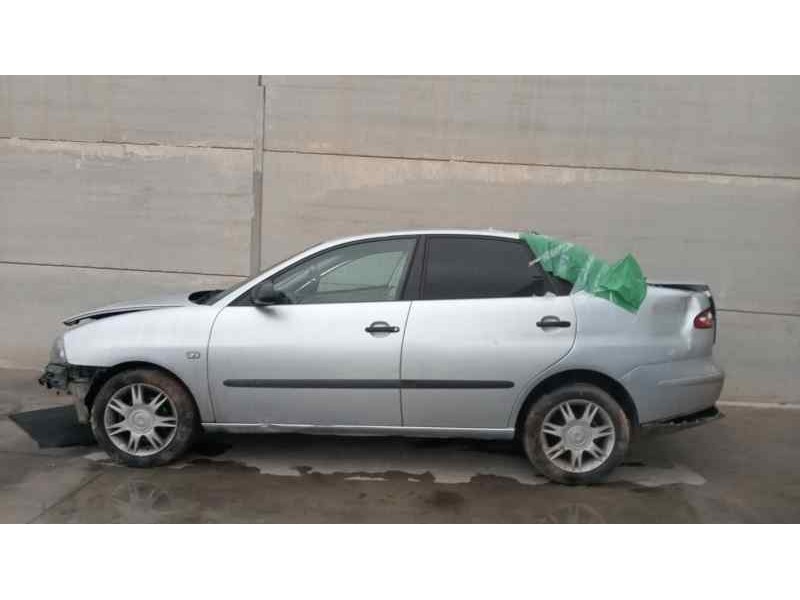 seat cordoba berlina (6l2) del año 2003