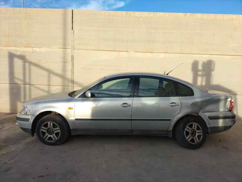 volkswagen passat berlina (3b2) del año 1998