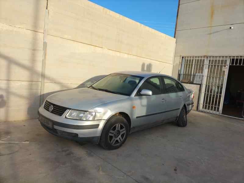 volkswagen passat berlina (3b2) del año 1998