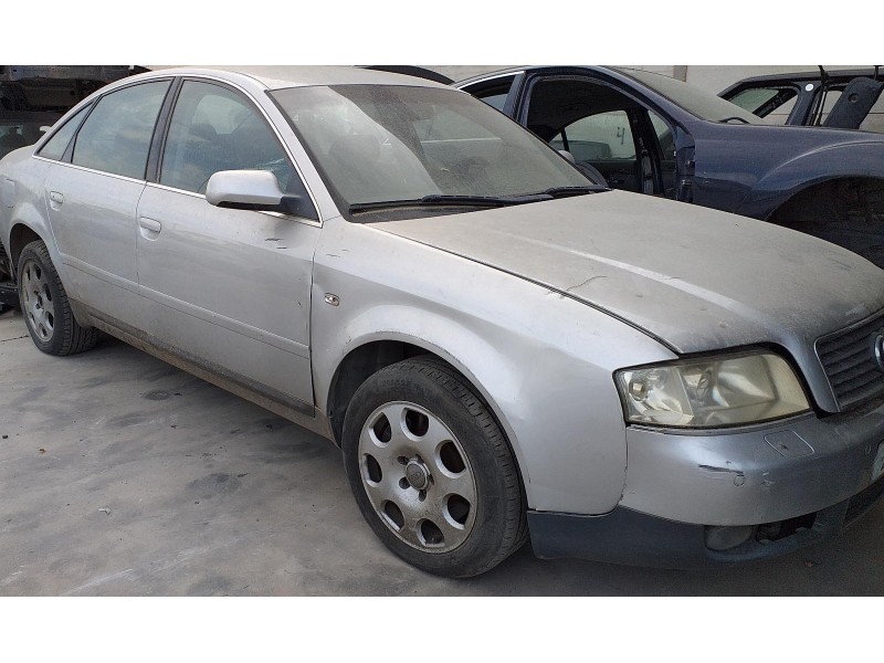 audi a6 berlina (4b2) del año 2002