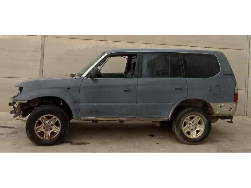 toyota land cruiser (j9) del año 2000