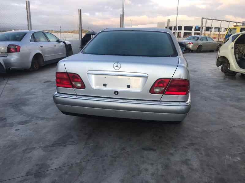 mercedes-benz clase e (w210) berlina diesel del año 1997
