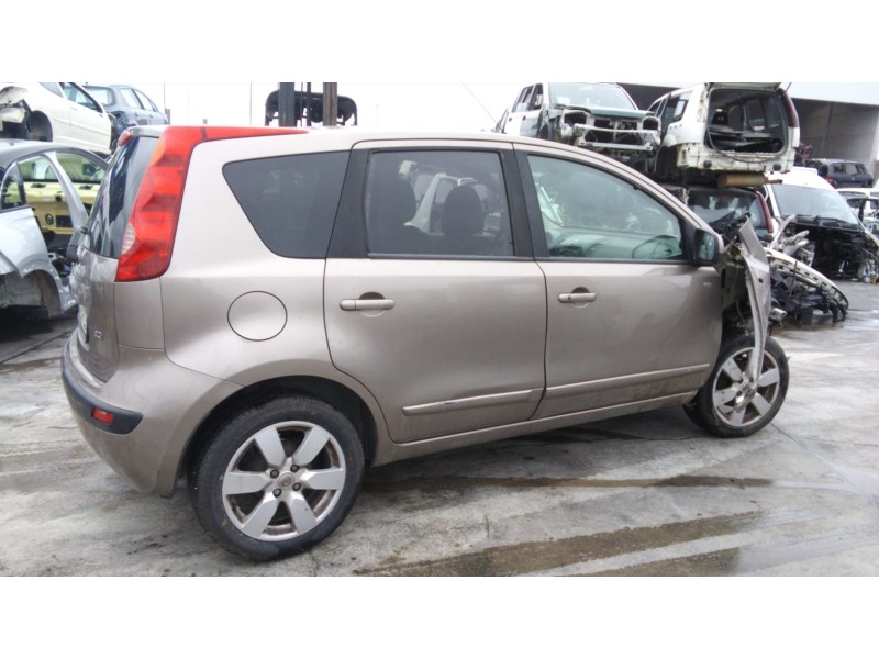 nissan note (e11e) del año 2006