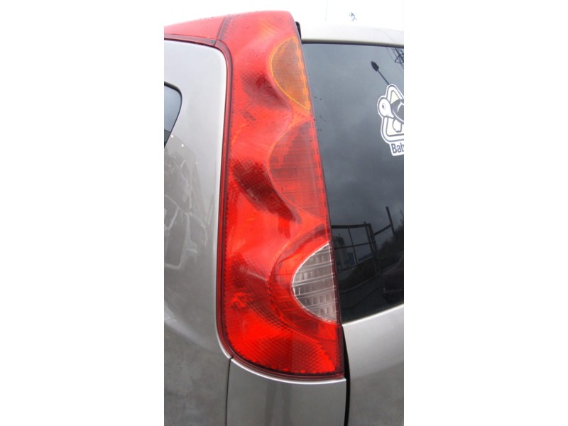 nissan note (e11e) del año 2006