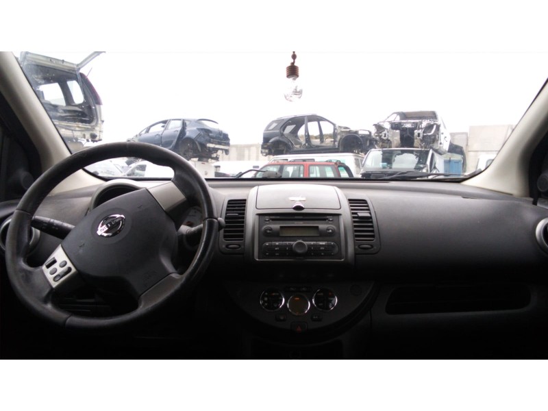 nissan note (e11e) del año 2006