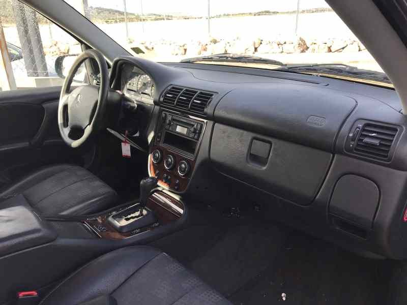 mercedes-benz clase m (w163) del año 2001 mercedes-benz clase m (w163) del año 2001