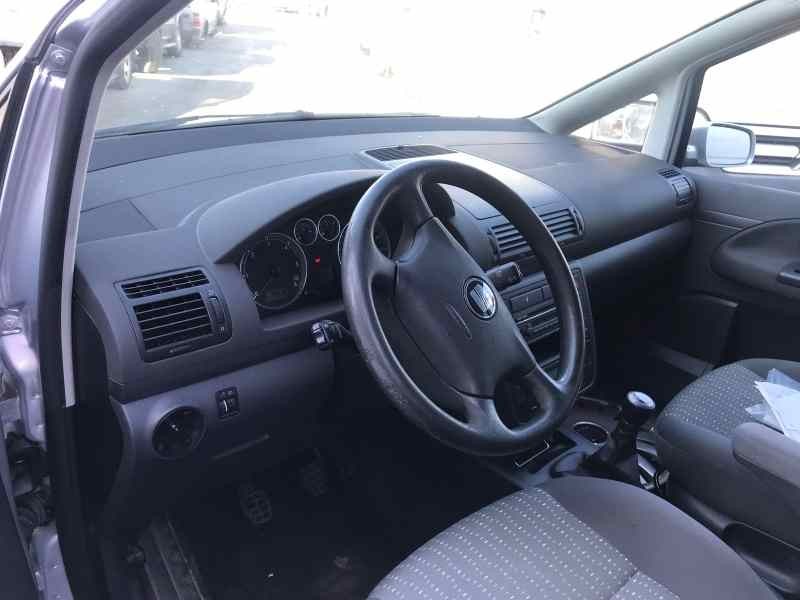 seat alhambra (7v9) del año 2005