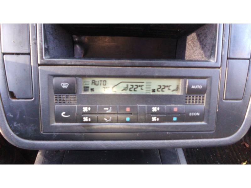 seat alhambra (7v9) del año 2003