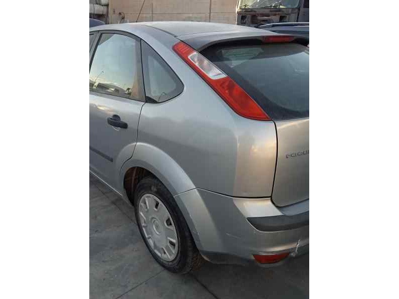 ford focus berlina (cap) del año 2005