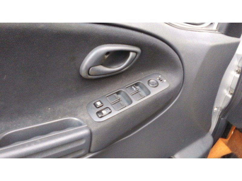 suzuki grand vitara 5 puertas sq (ft) del año 2005