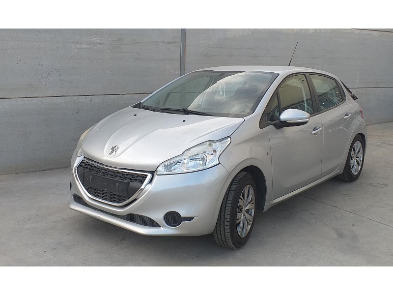 peugeot 208 del año 2014