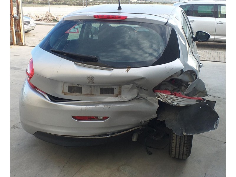 peugeot 208 del año 2014