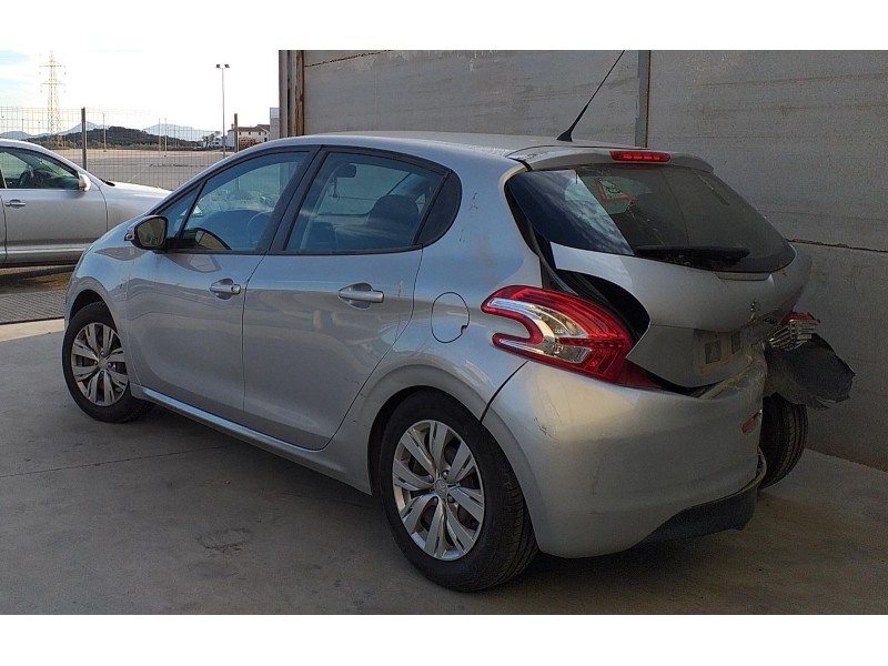 peugeot 208 del año 2014