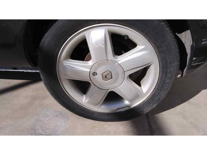 renault clio ii fase ii (b/cb0) del año 2001