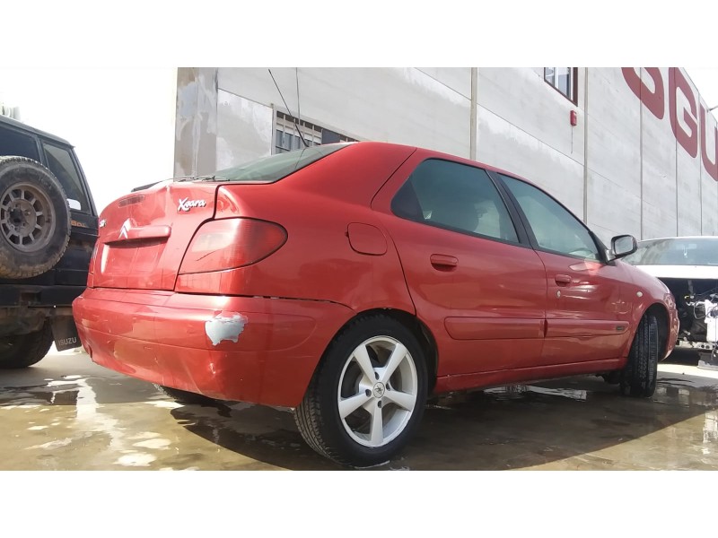 citroën xsara berlina del año 2002