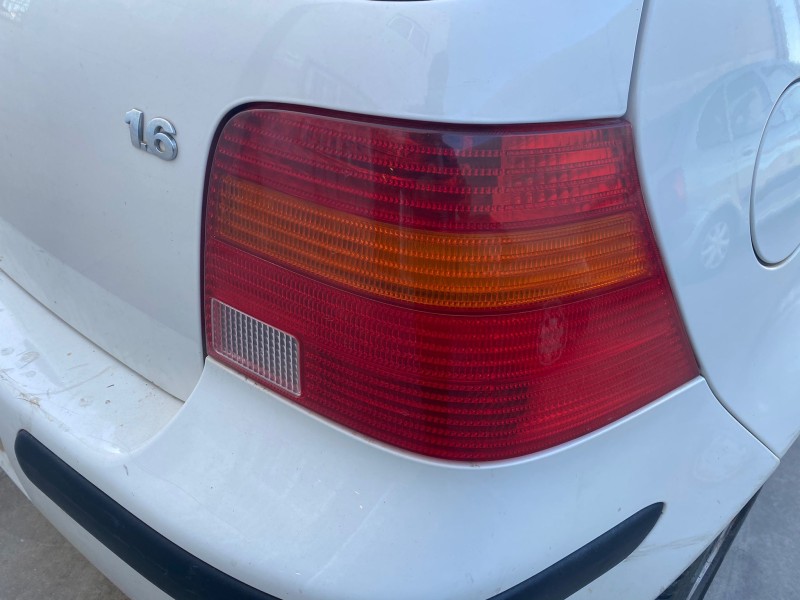 volkswagen golf iv berlina (1j1) del año 1998