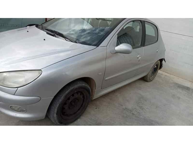 peugeot 206 berlina del año 1998