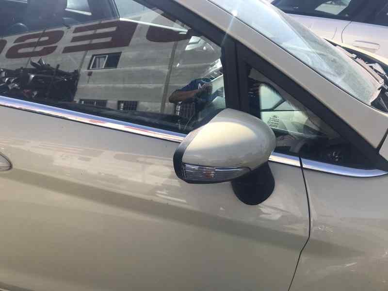 ford fiesta (cb1) del año 2010