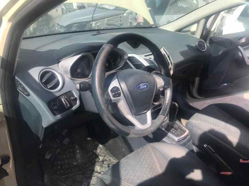 ford fiesta (cb1) del año 2010