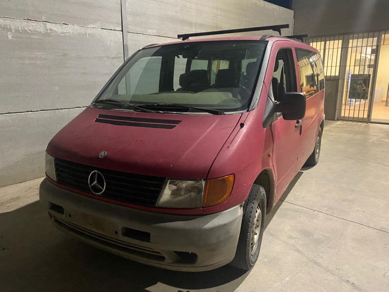 mercedes-benz vito (w638) combi del año 1996