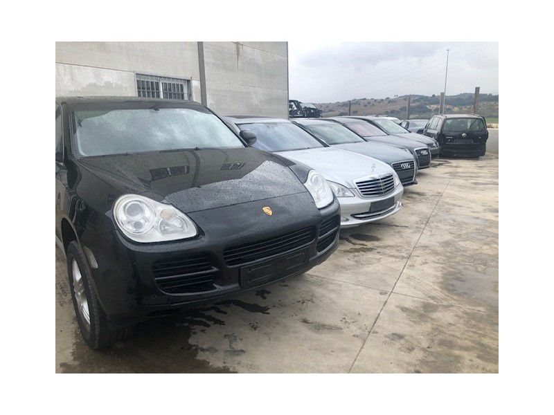 porsche cayenne (typ 9pa) del año 2003