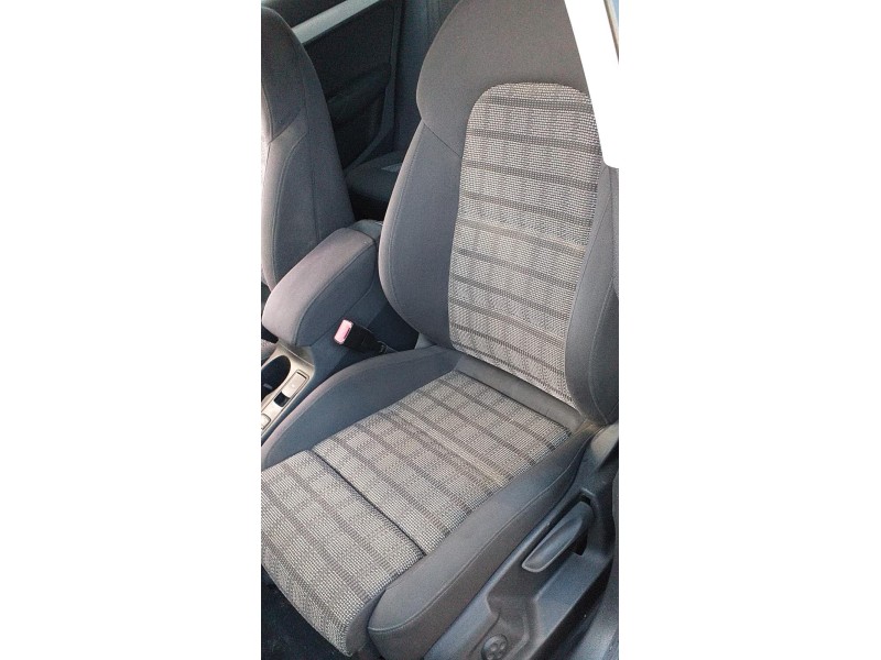 audi q3 (8u) del año 2012