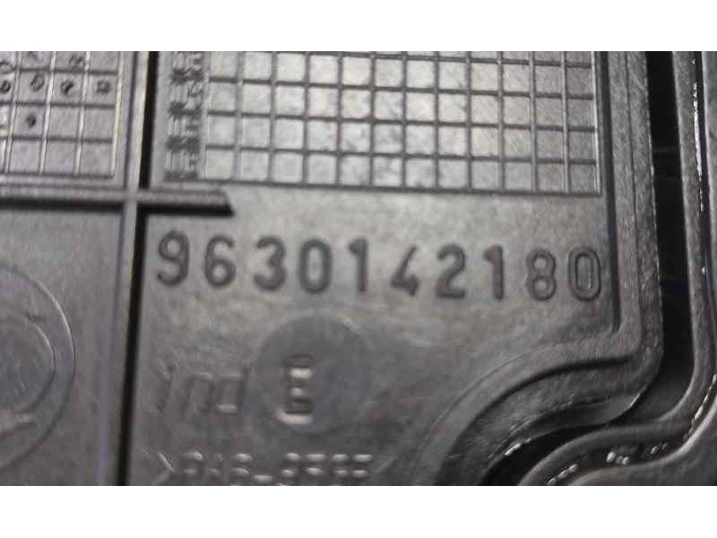 Recambio de tapa balancines para peugeot 307 (s1) xs referencia OEM IAM 9630142180 86454 