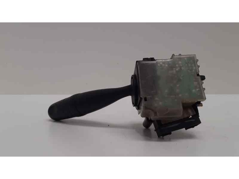 Recambio de mando limpia para toyota corolla (e12) 2.0 d-4d linea luna berlina referencia OEM IAM 02290173738 39347 