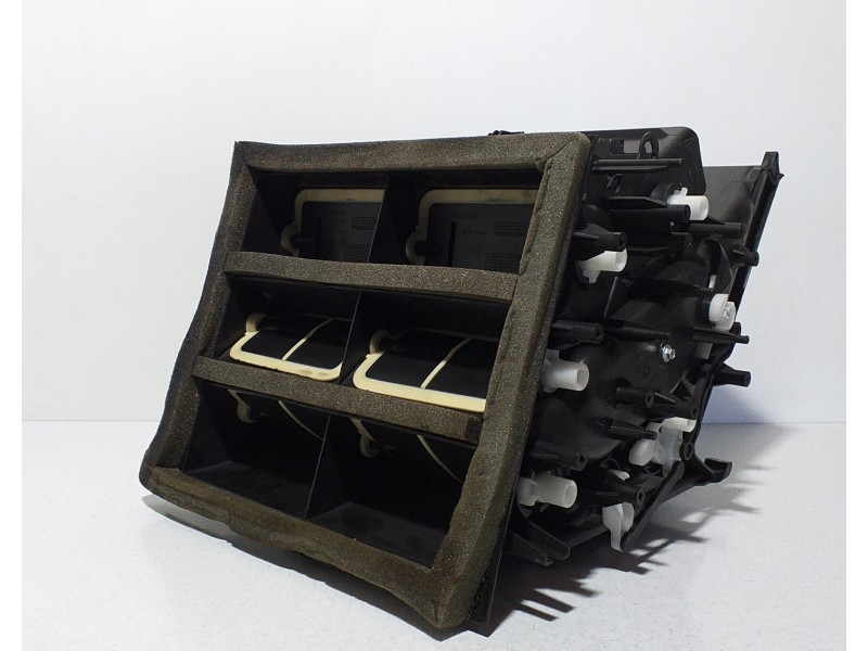 Recambio de calefaccion entera normal para porsche cayenne (typ 92aa) gts referencia OEM IAM 52422883 66388 