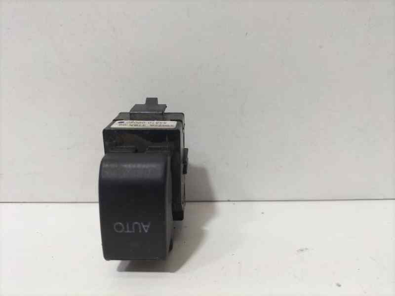 Recambio de mando elevalunas trasero derecho para toyota corolla (e12) 2.0 d-4d linea sol berlina referencia OEM IAM 8481002040 