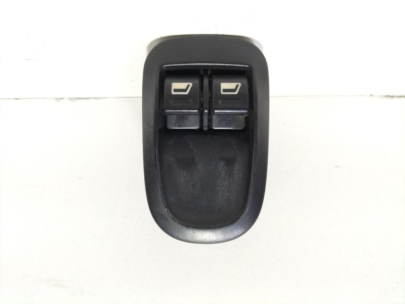 Recambio de rejilla aireadora para toyota corolla (e12) 2.0 d-4d linea sol berlina referencia OEM IAM 1CDFTV 83585 