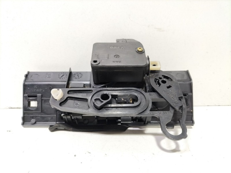 Recambio de cubre motor para toyota corolla (e12) 2.0 d-4d linea sol berlina referencia OEM IAM 12611-27010 83592 