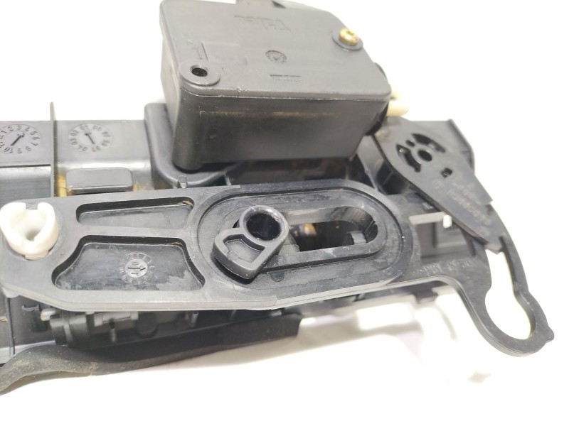 Recambio de cubre motor para toyota corolla (e12) 2.0 d-4d linea sol berlina referencia OEM IAM 12611-27010 83592 