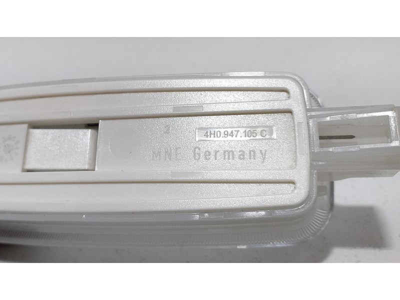 Recambio de luz interior para audi a7 sportback (4ga) 3.0 tdi quattro referencia OEM IAM 4H0947105C 61165 